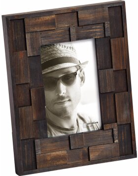 wooden portrait frame Liam walnut 10x15 cm