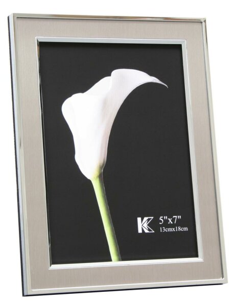 Mandia photo frame for the picture format 13x18 cm