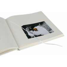 Kolara guestbook with picture and text