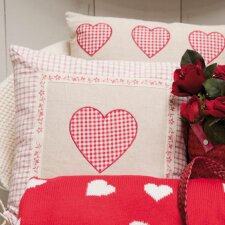 KT020  pillow  with heart 40x40 cm
